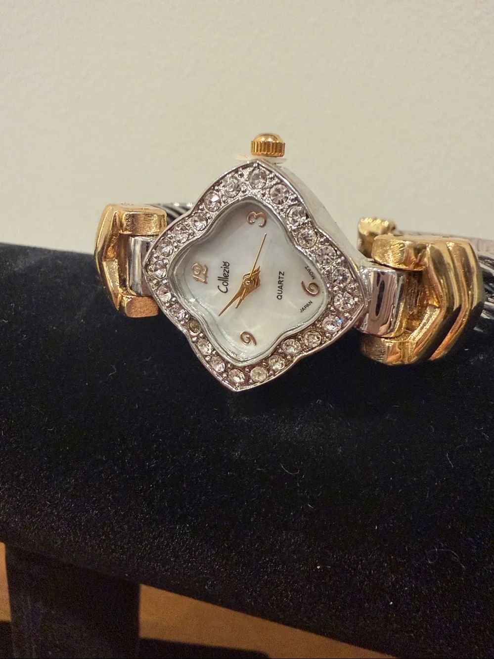 Collezio Two-Tone Rhinestone Cuff Quartz Bracelet Watch vintage women’s